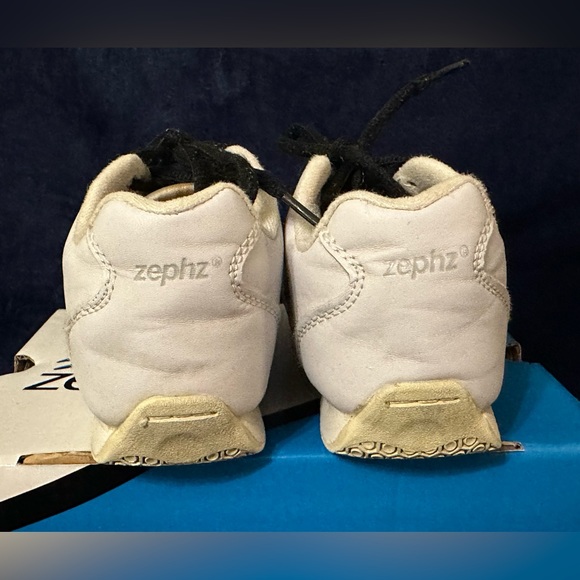 Zephz Girls Tumble Cheerleading Gymnastics White Athletic Shoes Youth Size 12 - Picture 5 of 16